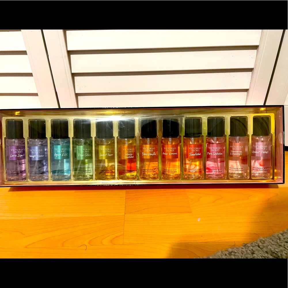 Victoria’s Secret Ultimate 12 Mist Collection